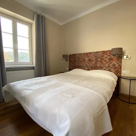 - Ul. Podgorna Apartment *