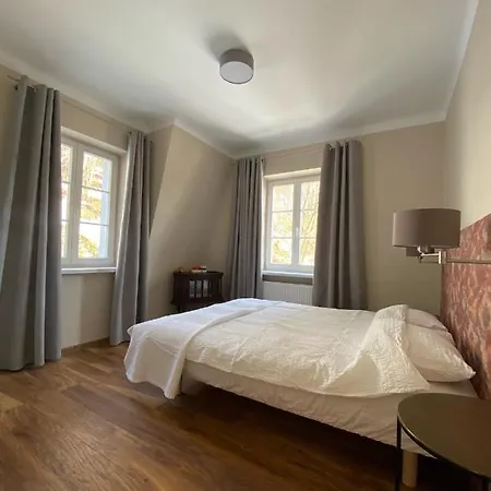 - Ul. Podgórna Apartamento *